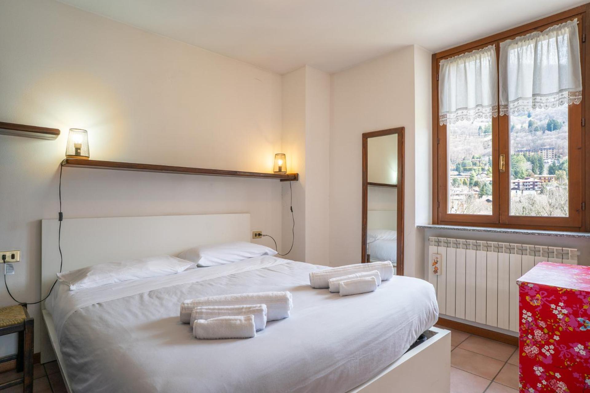Mountain Lodging With Fireplace And Mountain View Барцио Экстерьер фото